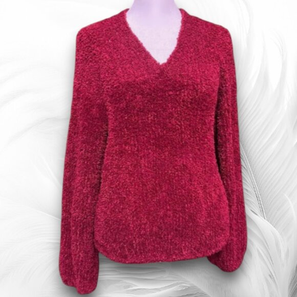 New Women's Handmade Crimson Knitted Sweater Size M/L - Picture 1 of 11